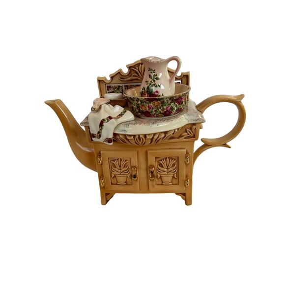 Royal Albert Old Country Roses Large Washstand Teapot by Cardew Design - Picture 1 of 7
